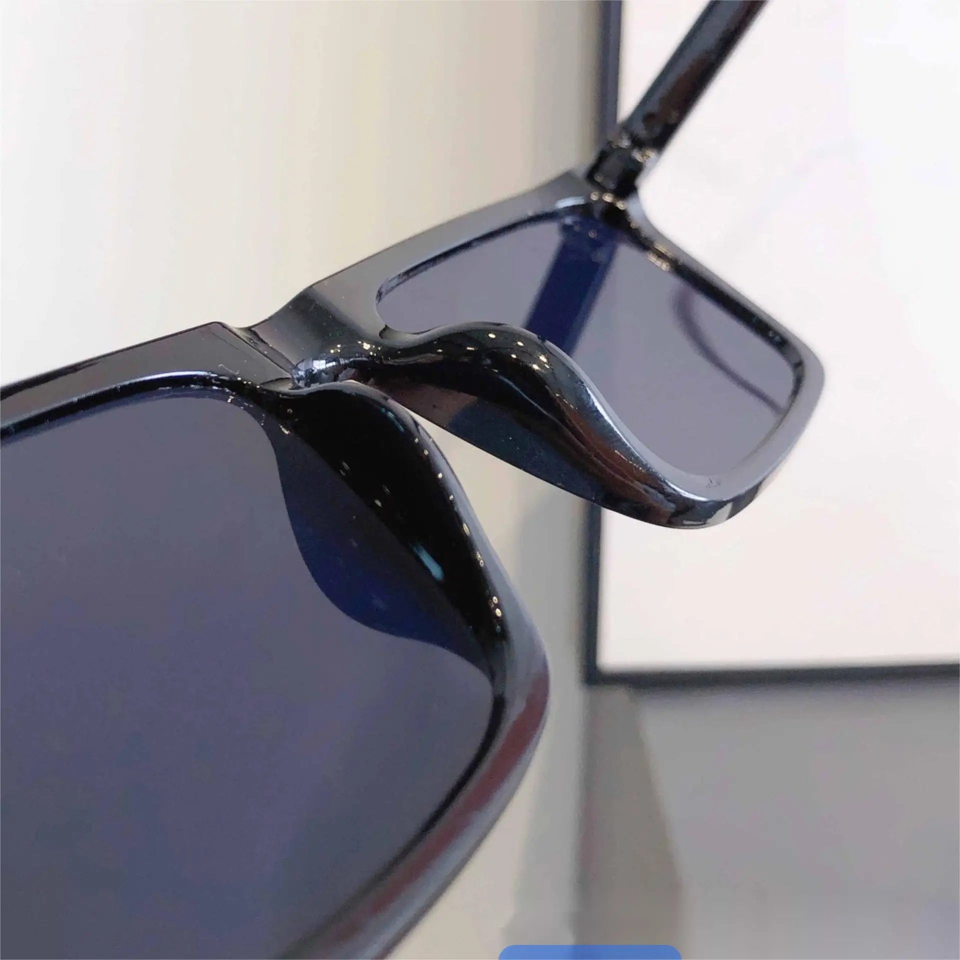 Unisex Driving Sunglasses 2026 New Trend UV400 Protection Anti Glare Long Frame Fashion Eyewear gafas de sol hombre Lightweight