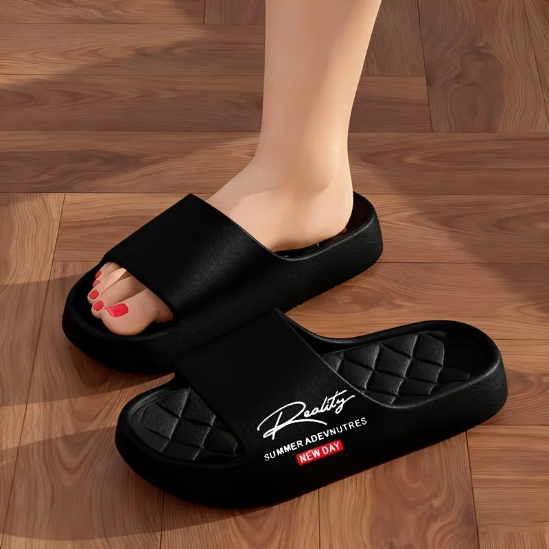 Cloud-like Softness, EVA Comfortable Lightweight Slippers,Suitable for Home and Outdoor,Unisex Couple Two-tone, Simple Bathroom